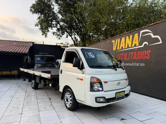HYUNDAI HR 2.5 LONGO SEM CAÇAMBA 4X2 16V 130CV TURBO INTERCOOLER DIESEL 2P MANUAL